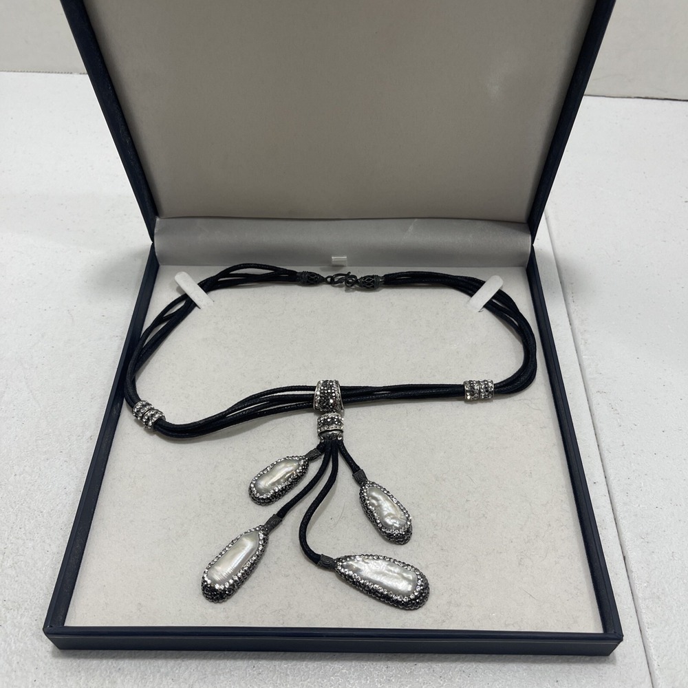 Stunning Sterling Runway Black necklace